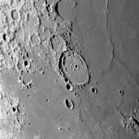 夢湖とポセと連峰