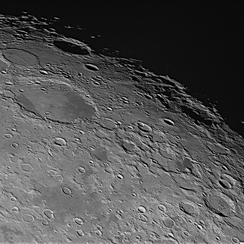 影が薄い卓越の湖