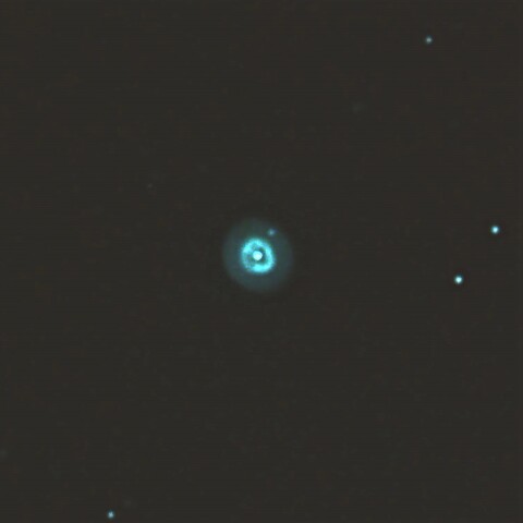 クレオパトラの瞳-NGC1535