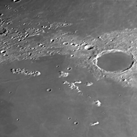 月の縁起物　虹の入江から　1/3