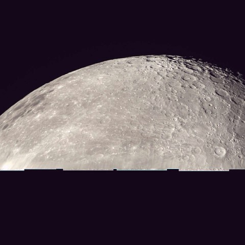 月南部クレータ群