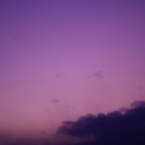 夕空の月、金星、木星の接近