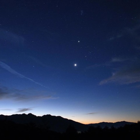 梅雨明けの翌朝の空