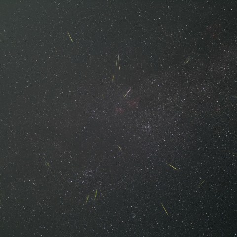 ペルセウス流星群（8/13）