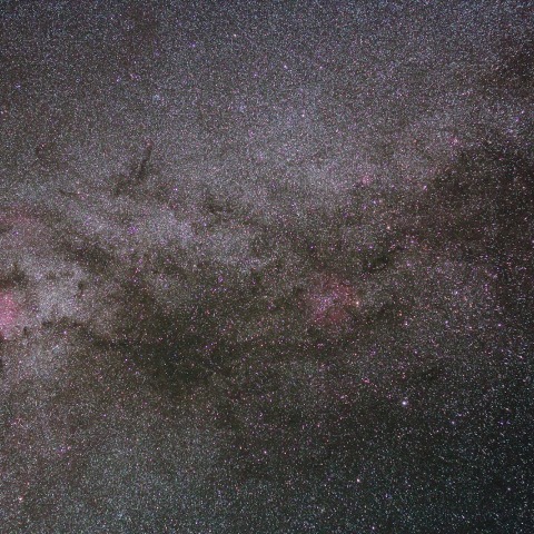 はくちょう・ケフェウス周辺の HII領域と天の川