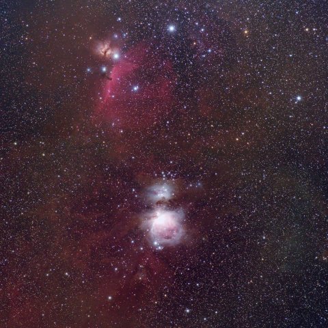 オリオン座中央部の散光星雲