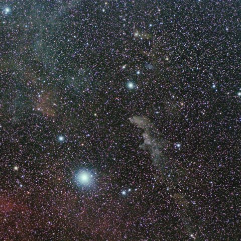 魔女の横顔星雲と周辺の星雲