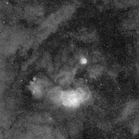 M8(干潟星雲)、M20(三裂星雲)、猫の手星雲周辺