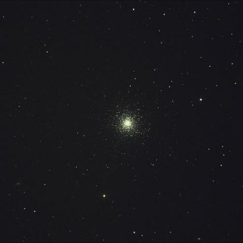 M13