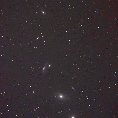 マルカリアンの銀河鎖