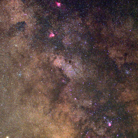 たて座からいて座にかけての天の川銀河