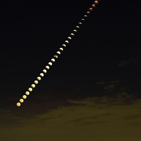 満月から皆既へ