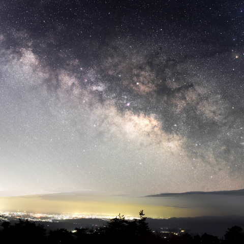 立ち上がる天の川