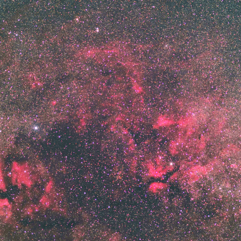 北アメリカ星雲からサドル周辺の星雲群