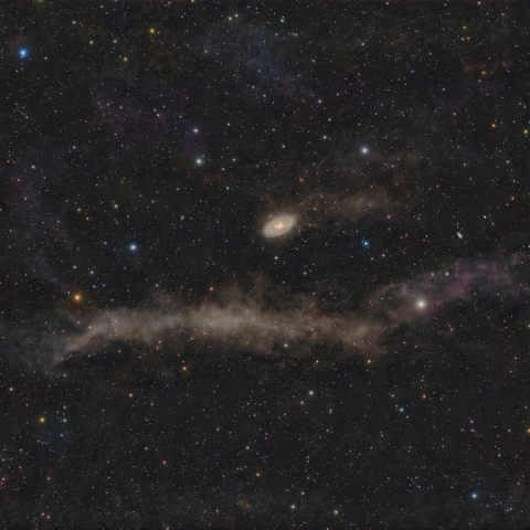 M64黒眼銀河と分子雲