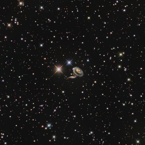 Arp273 宇宙のバラ