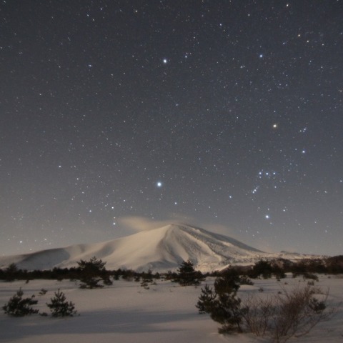 浅間山と冬の大三角