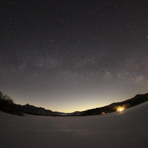 冬の野辺山高原から見た夏の天の川