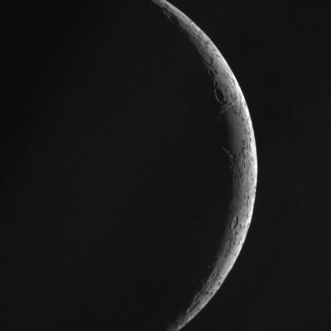 10/17日の月(月齢2.6)