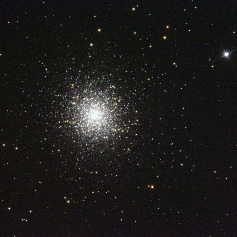 ヘルクレス座M13