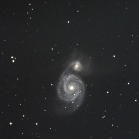 M51 子持ち銀河