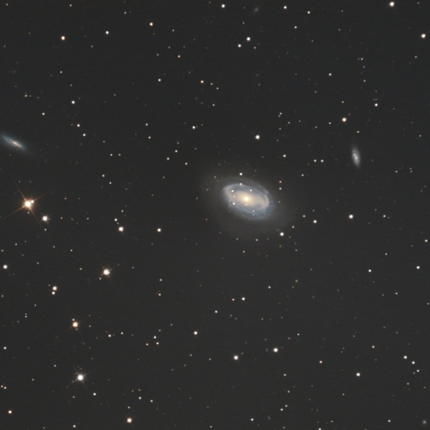 NGC4725銀河付近