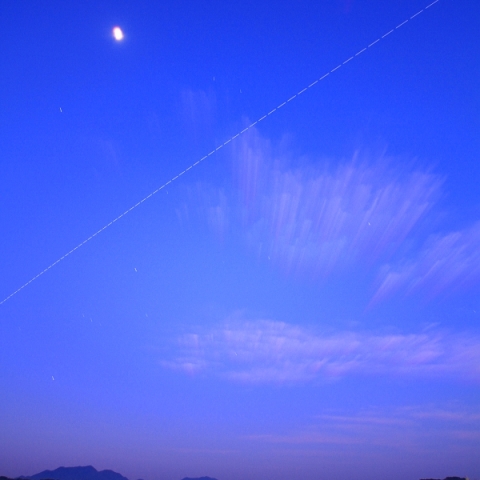 月とISS