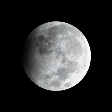 本影食の始まり