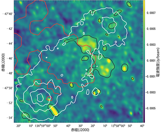 CIZA1359の電波強度分布 CIZA1359の電波強度分布